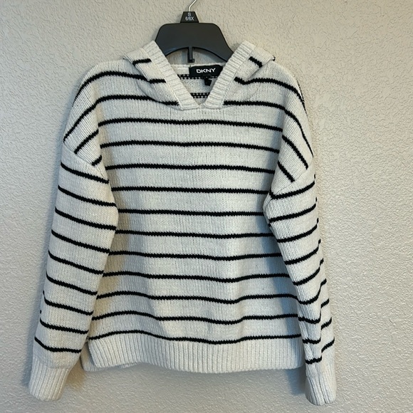 Girls black and white hooded sweater from DKNY size small. - Picture 1 of 5